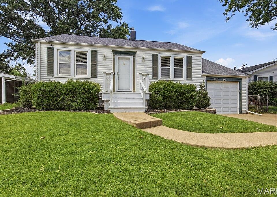 1st image of 1367 Spellman Ave