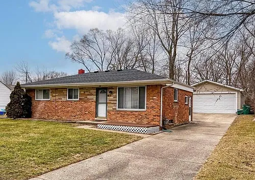 1233 Davis St Photo 1