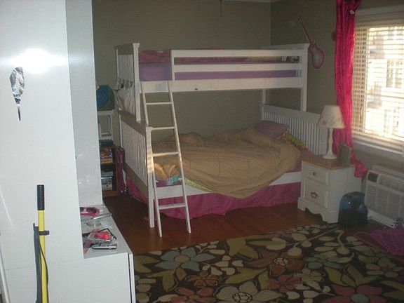 2nd image of 1 N Chestnut Ave APT 5E