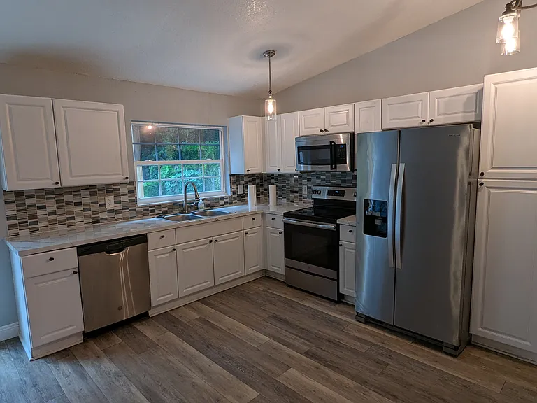 492 Wild Fox Dr — Photo 7