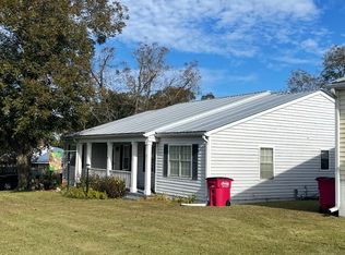 69 E 7th St, Mc Rae Helena, GA 31037