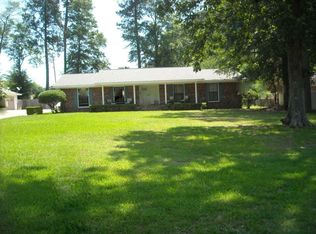 1130 N Washington St, Magnolia, AR 71753