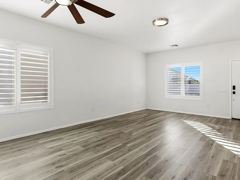 33915 S Colony Dr — Photo 29
