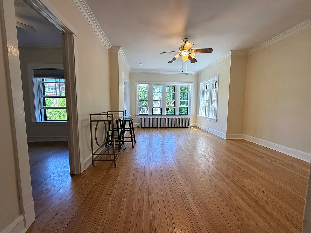 Living room - 4738 N Virginia Ave
