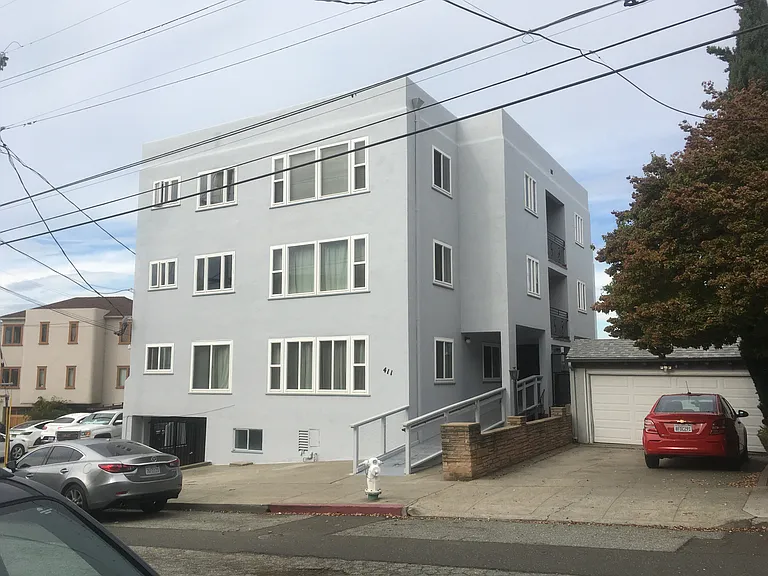 411 Wayne Ave #1 — Photo 12