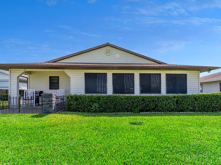 3122 Sand Trap Ct — Photo 2