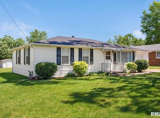 203 Osage Ave, Washington, IL 61571