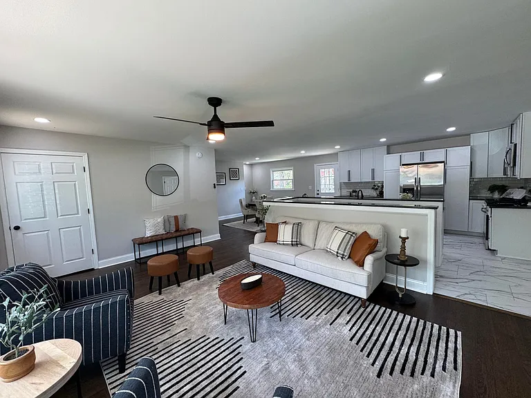 405 Cedar St NW — Photo 6