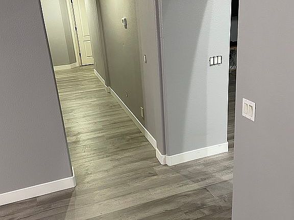 4th image of 4204 E Somerset Way