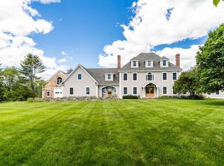 215 Tuttle Rd, Cumberland, ME 04021