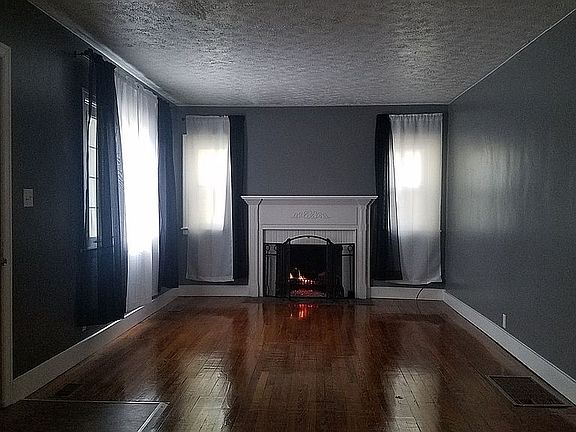 4th image of 1784 Woodward Ave