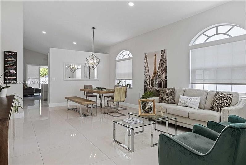 1st image of 530 NW 158th Ave #530