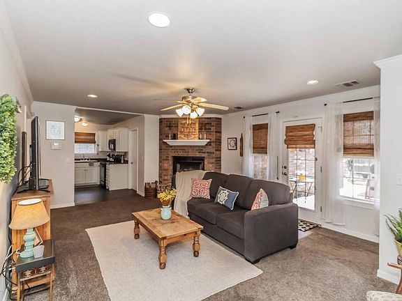 5th image of 7905 Littlerock Dr