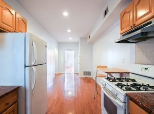 30 Driggs Ave #1RC, Brooklyn, NY 11222