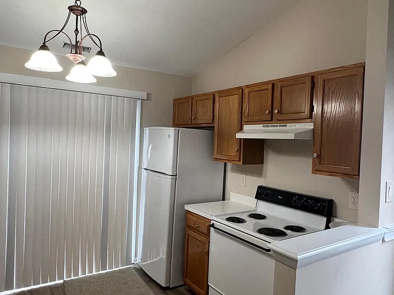 32 Foxglove Dr — Photo 31