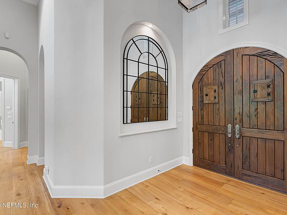 2nd image of 169 PLANTATION Circle S