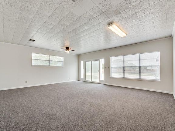 5th image of 101 Pine View Dr