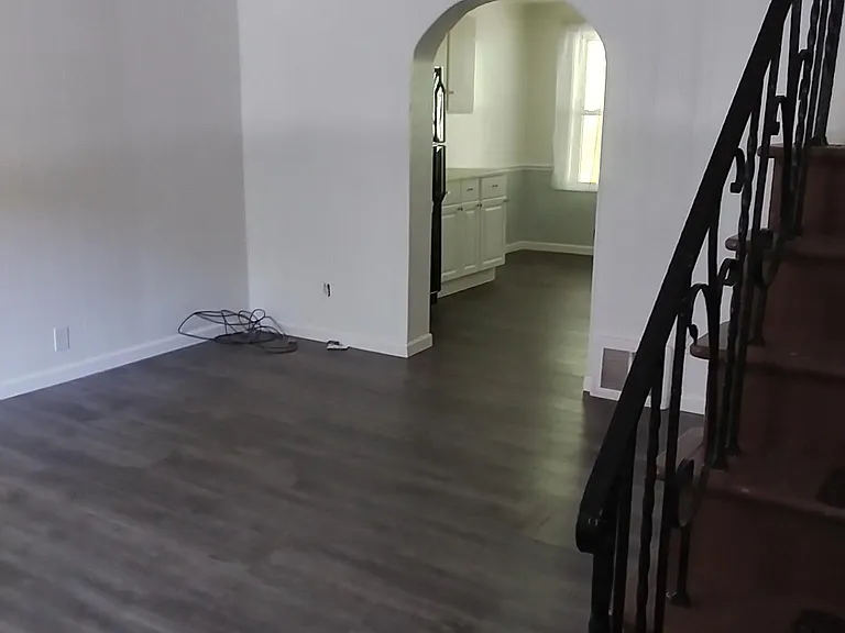 451 Terrace Dr — Photo 2