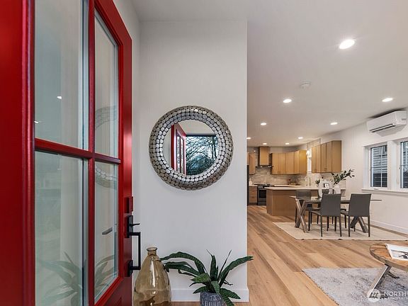 4th image of 1004 N 48th Street #A