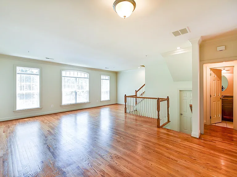 3422 Wilson Blvd — Photo 13