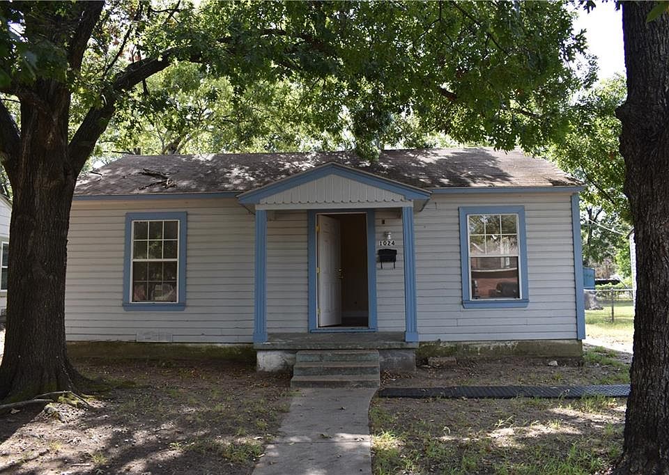 1st image of 1024 N 23rd St