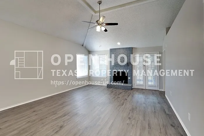 4207 Red Spruce Ln — Photo 5