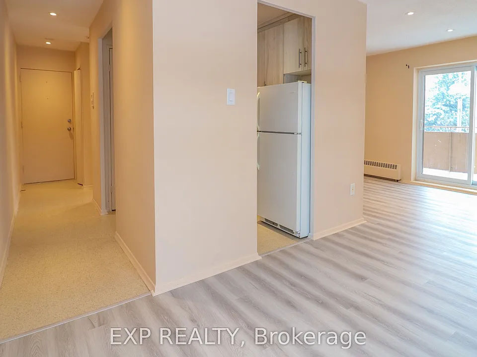 84 2nd St #207