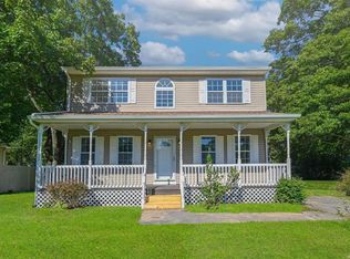 185 Main Ave, Mastic, NY 11950