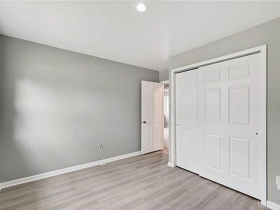 4th image of 710 S Fallon Ct