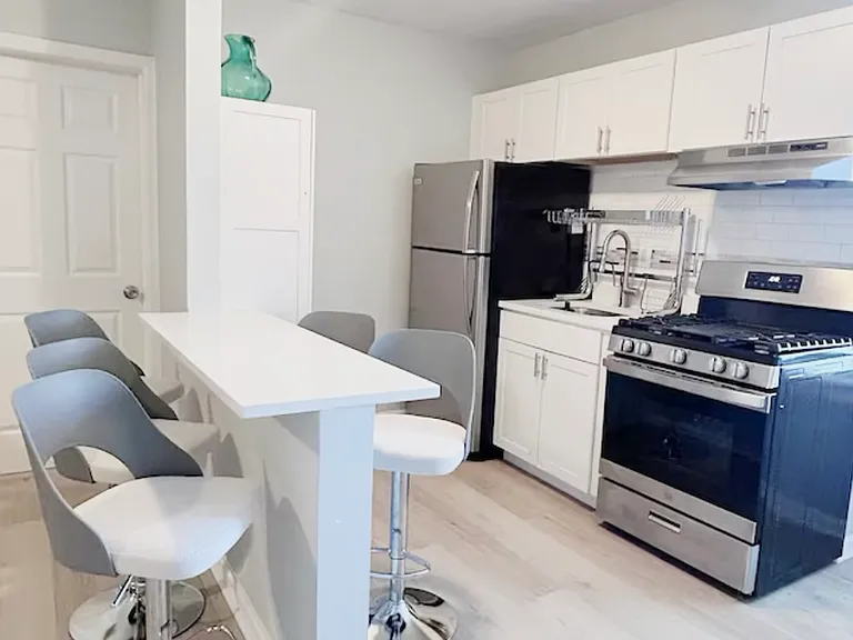 38 Sherman St #3 — Photo 9