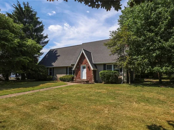 1726 W Church St, Elmira, NY 14905