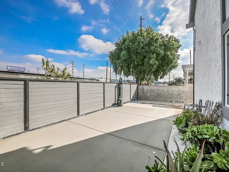 3116 Casitas Ave #3 — Photo 13