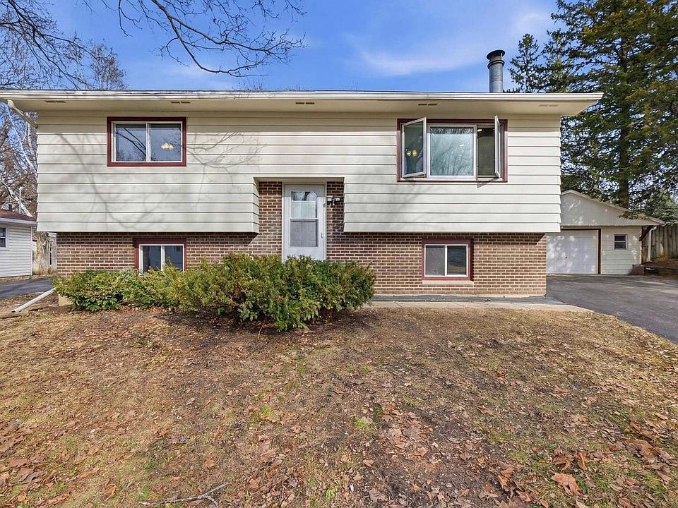 1st image of 809 Bewick Drive