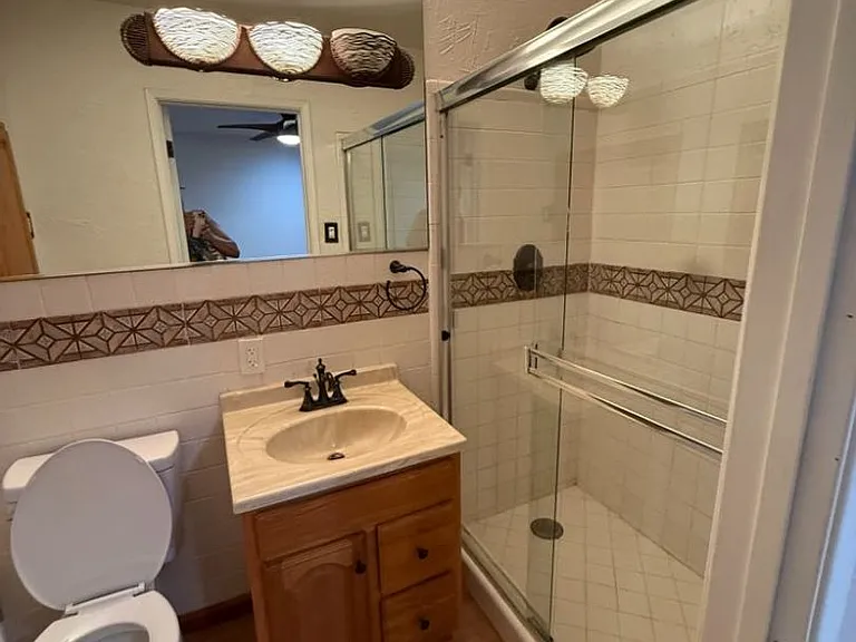 2174 E 25th Pl — Photo 33