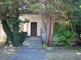 3221 34th Ave S, Seattle, WA 98144