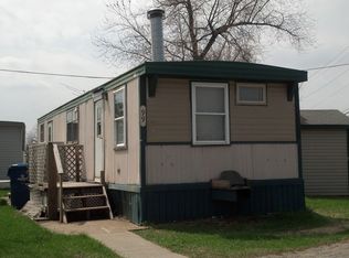 99 Breezewood, Oxford, MI 48371