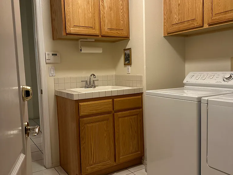 1609 Windsford Cir — Photo 41