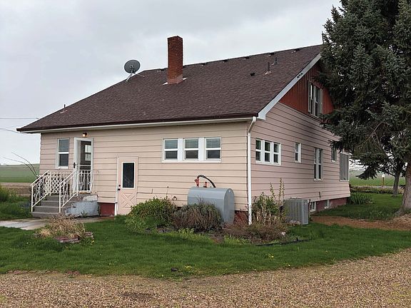 3rd image of 16478 Locust Ln