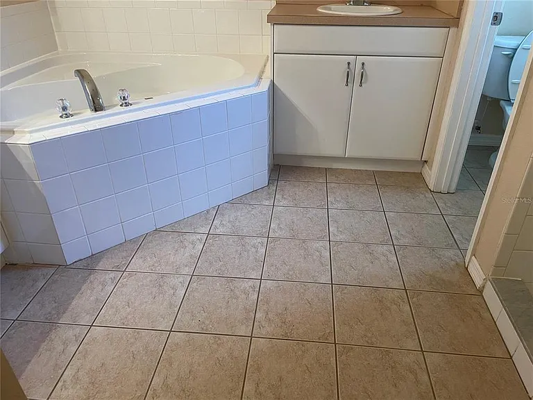 1818 Governor Ave — Photo 10