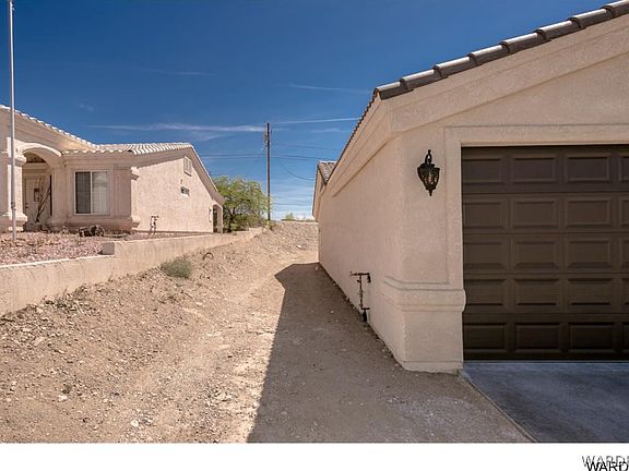 2nd image of 2836 Kiowa Boulevard S