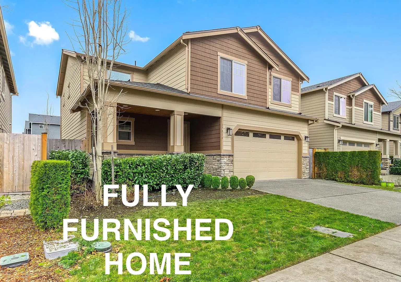 Beautiful And Pristine Home In Prime Lynnwood Location — Photo 1