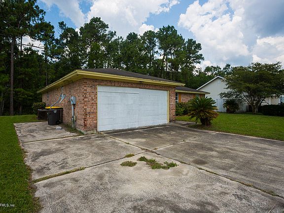 2nd image of 3668 W WILSON Boulevard