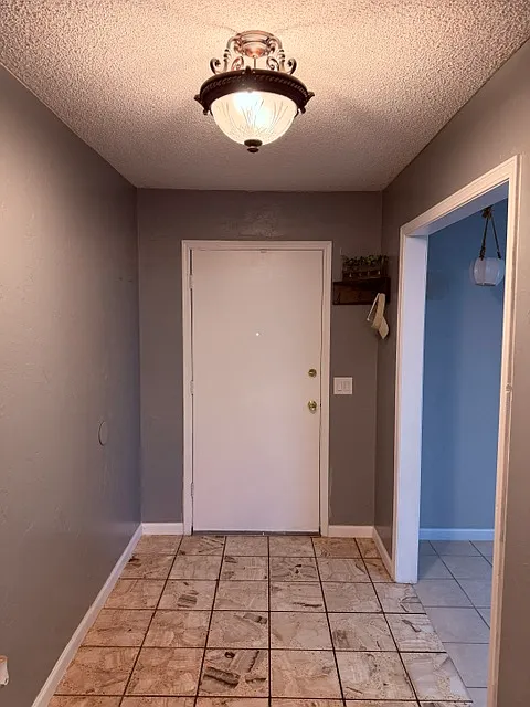 4 bed, 1681 sqft, $1,695 — Photo 3