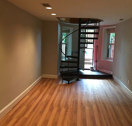 5th image of 2028 16th St NW APT 1