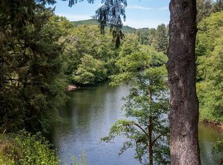 316 Old River Rd NE, Siletz, OR 97380
