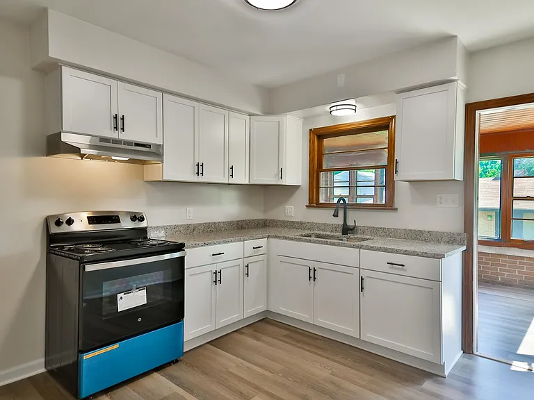 207 Rome Ave — Photo 7