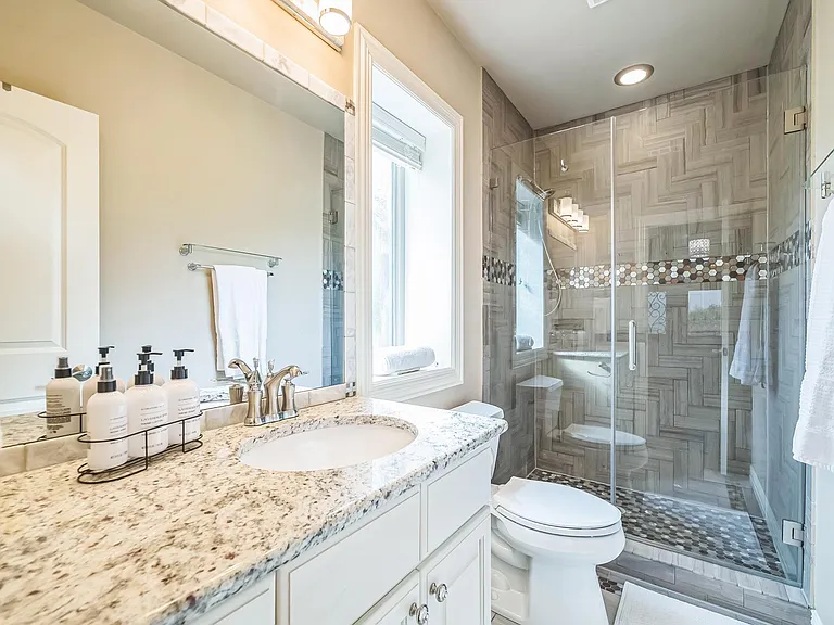 12529 Verandah Ct — Photo 38