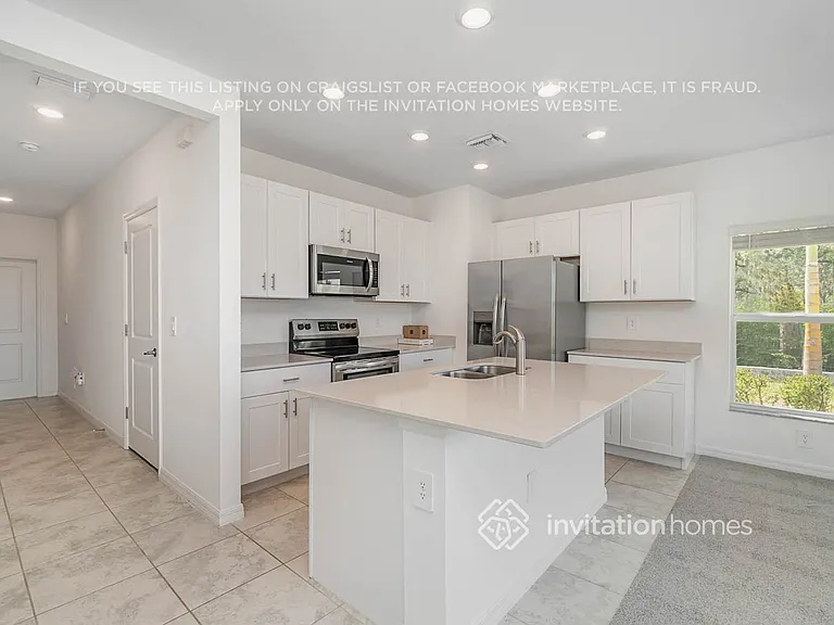 7165 Greenwood Park Cir — Photo 6