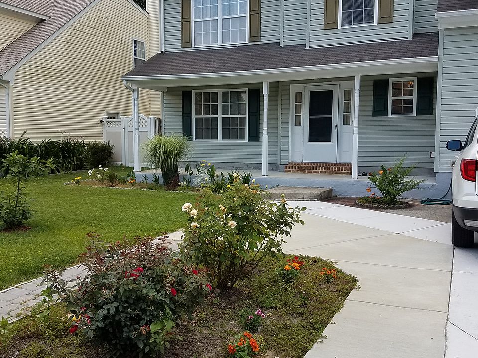 1st image of 785 Michelle Dr