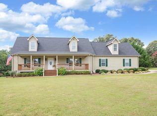 2671 Rock Springs Rd, Lavonia, GA 30553
